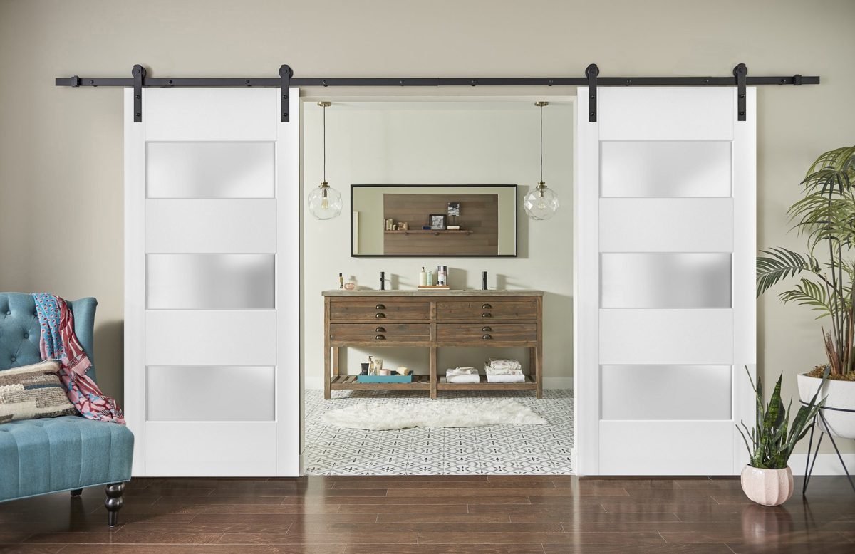 Solara 4070 Double Barn door view 2
