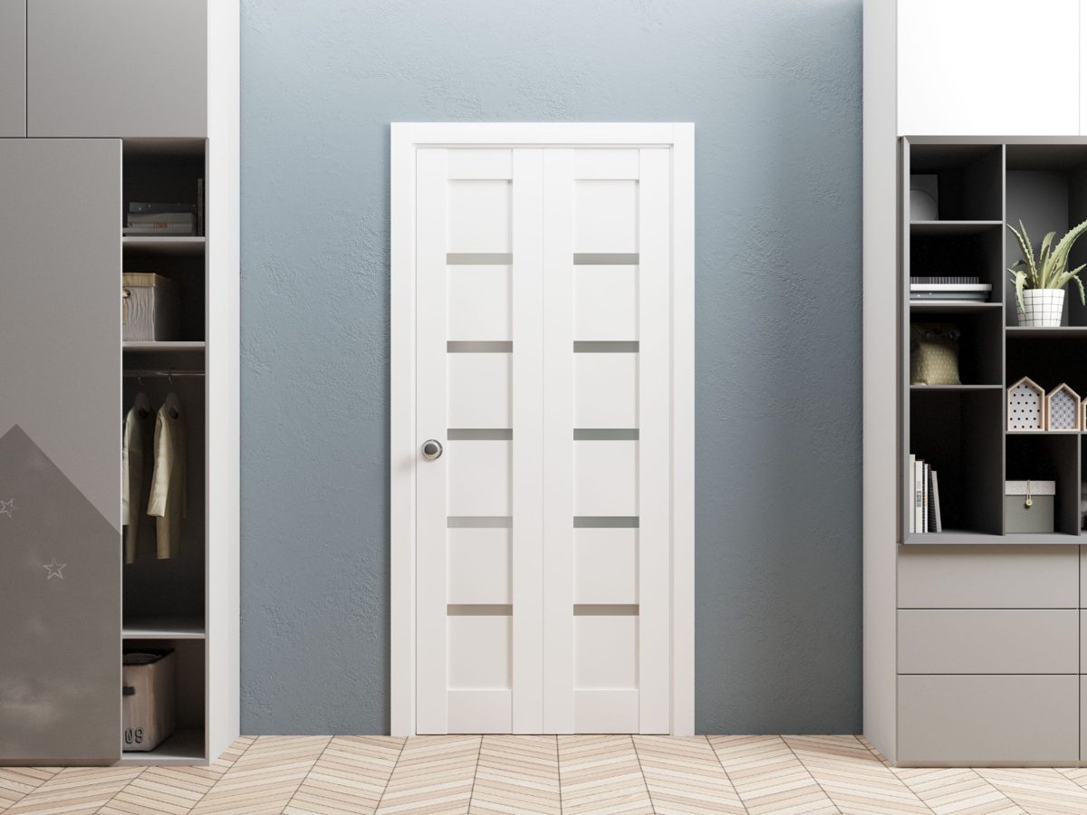 Vantage 4117 Bi-Fold door view 2